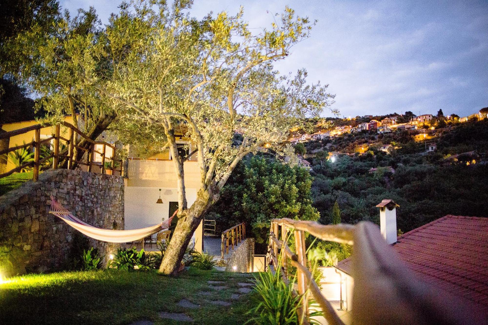 Agriturismo Palmero Alassio Buitenkant foto